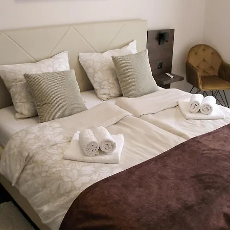Apartman Neverin Rijeka Exterior photo