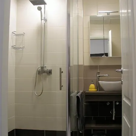 Apartman Neverin Rijeka Exterior photo